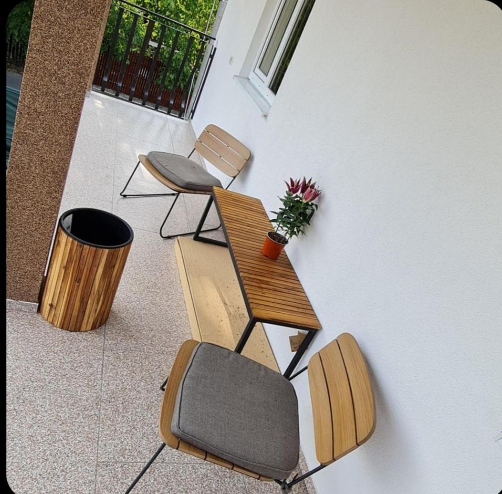 Casa Coco Hotel Curtea De Arges Ngoại thất bức ảnh